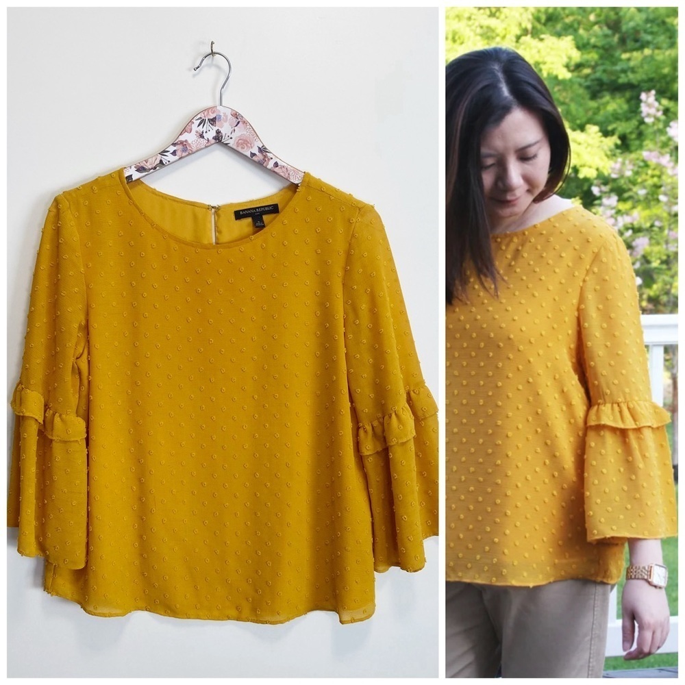 BANANA REPUBLIC Yellow Swiss Dot Flared Sleeve Blouse! Top Size Small
